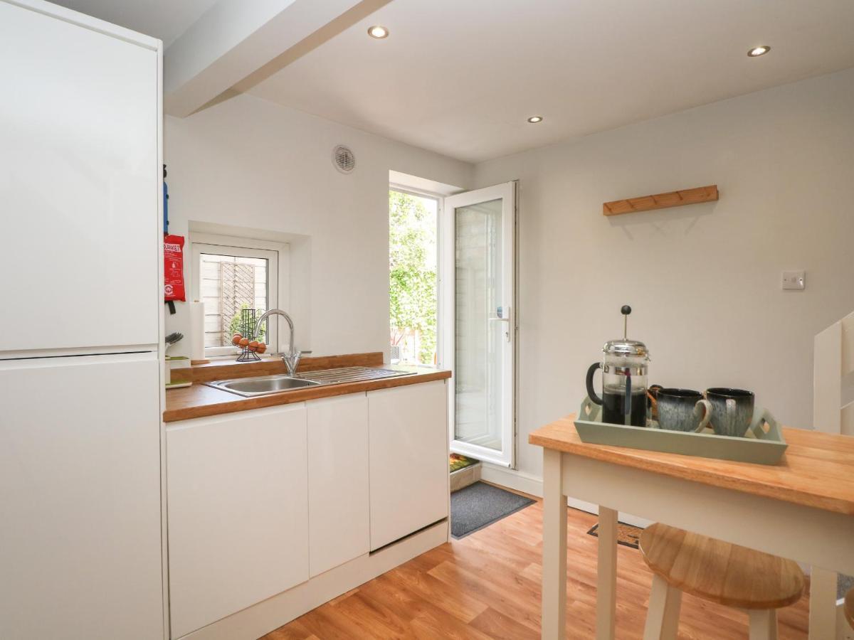 21 Chew Valley Road Oldham Ngoại thất bức ảnh
